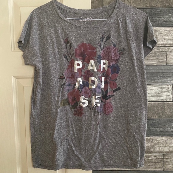 Lucky Brand tshirt - Picture 1 of 3